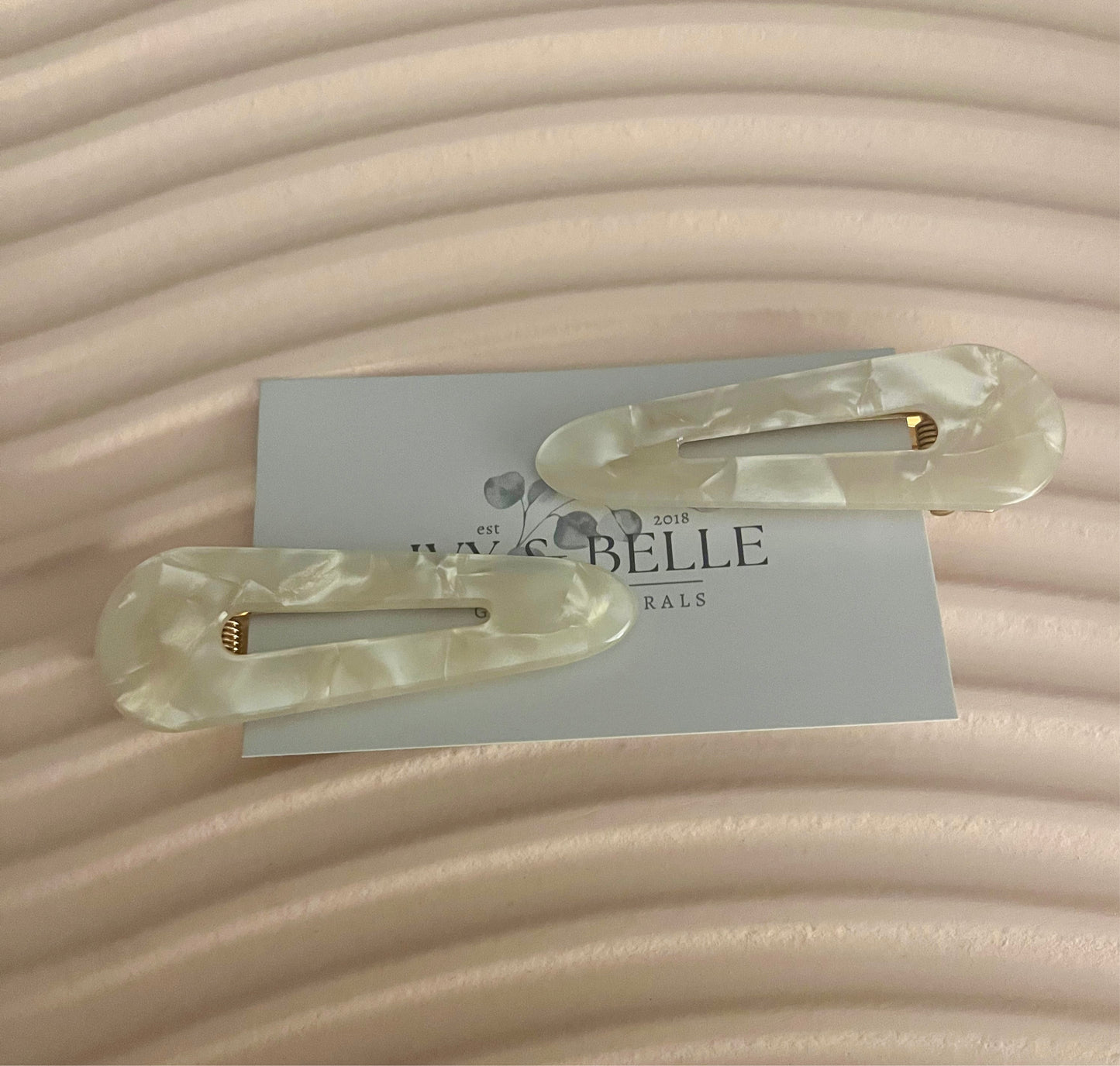 . Aria Hair Clips .