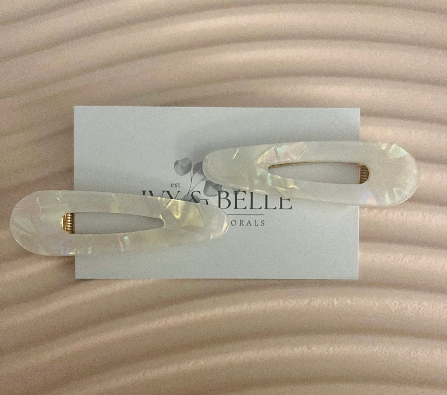 . Aria Hair Clips .