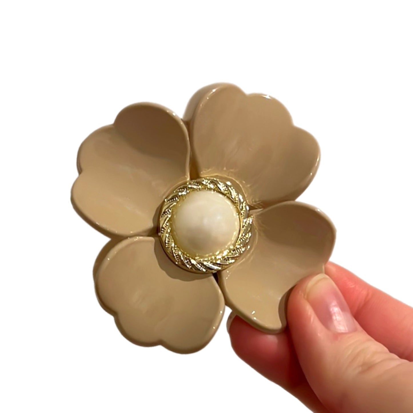 . Florence Daisy Claws .