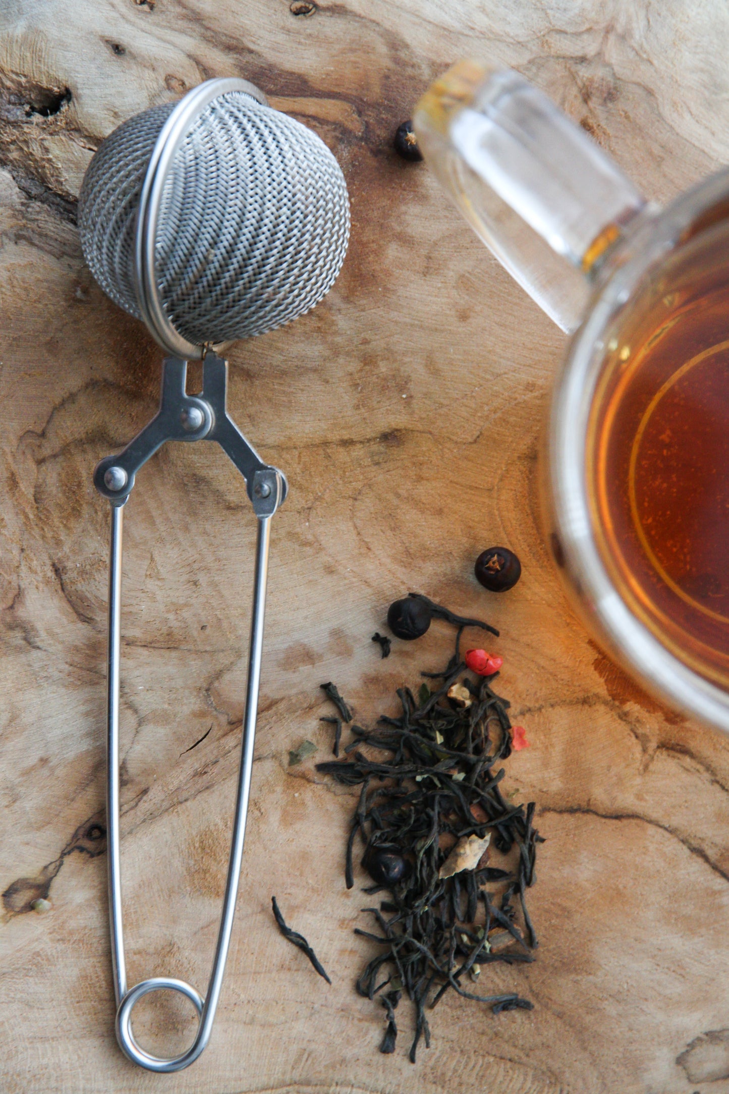 . Classic Tea Infuser .