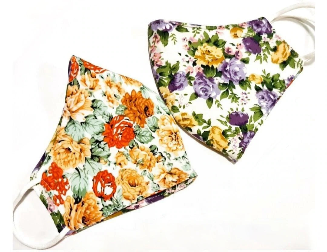 . Reversible Floral Face Mask .