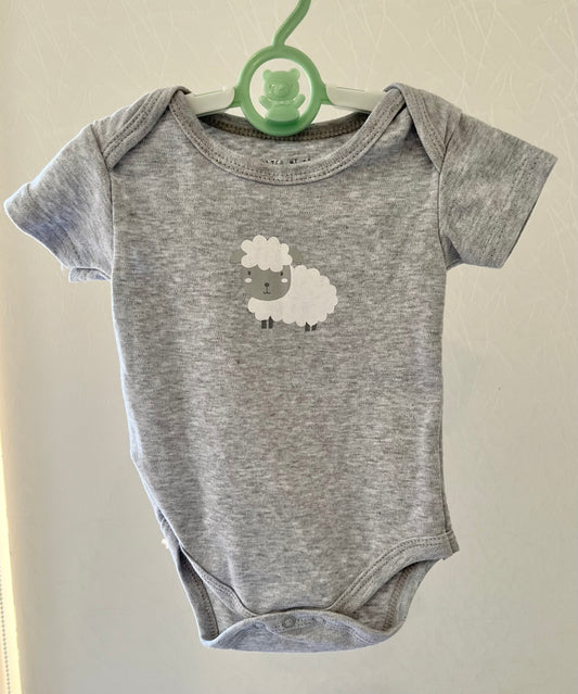 Watch Me Grow Onesie (1 AVAILABLE)