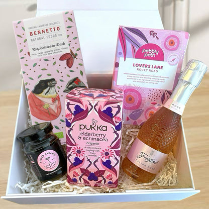 Pretty in Pink || Gift Box