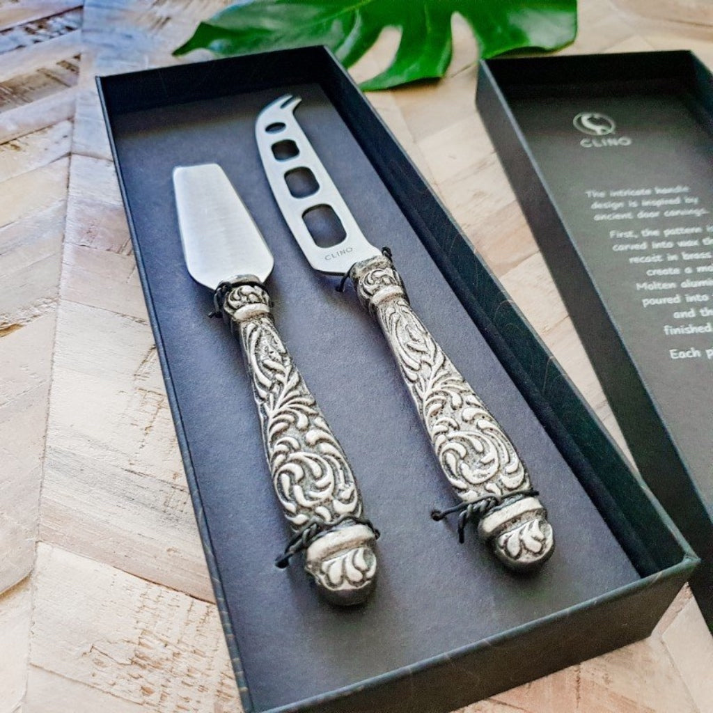 Carved Cheese Knife Set