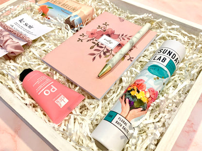 Peachy Pink || Gift Box